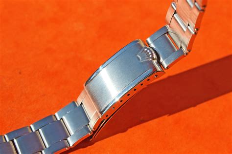 closeup of rolex oyster bracelet|genuine rolex bracelet.